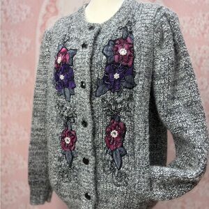 Vintage Floral Appliqué Knit Cardigan Sweater Sz M/L